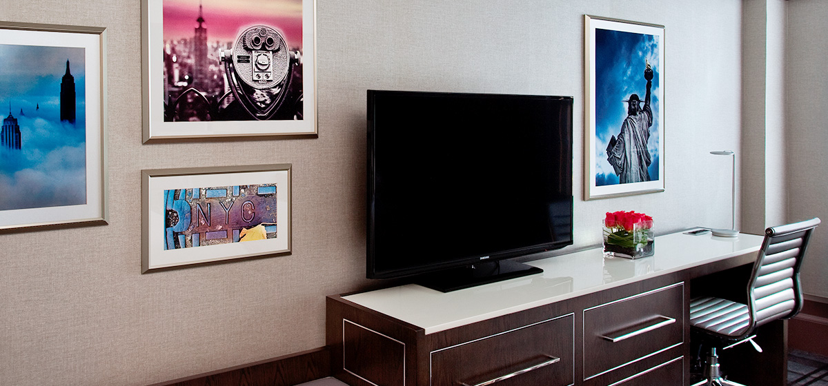 desk with TV and chair